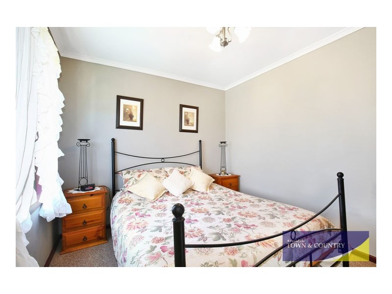 10 McBean Avenue, Armidale NSW 2350