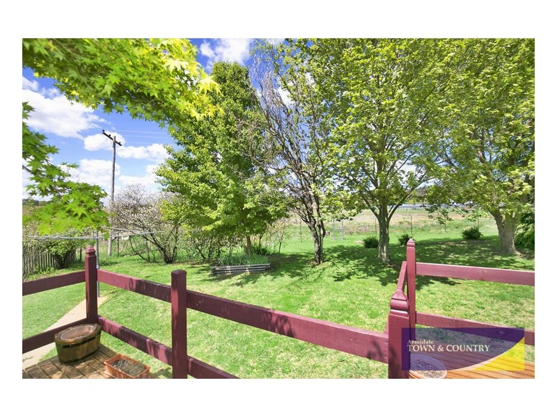 10 McBean Avenue, Armidale NSW 2350