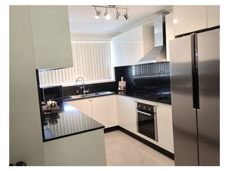 2/6 Bellevue Road, Armidale NSW 2350