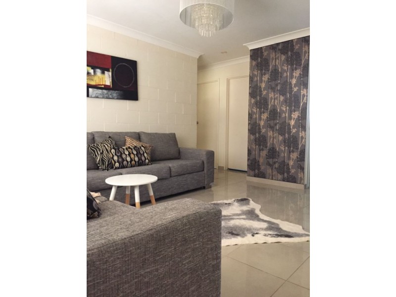2/6 Bellevue Road, Armidale NSW 2350
