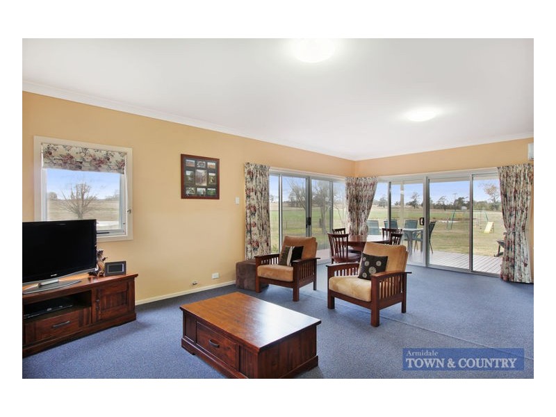 854 Boorolong Road, Armidale NSW 2350