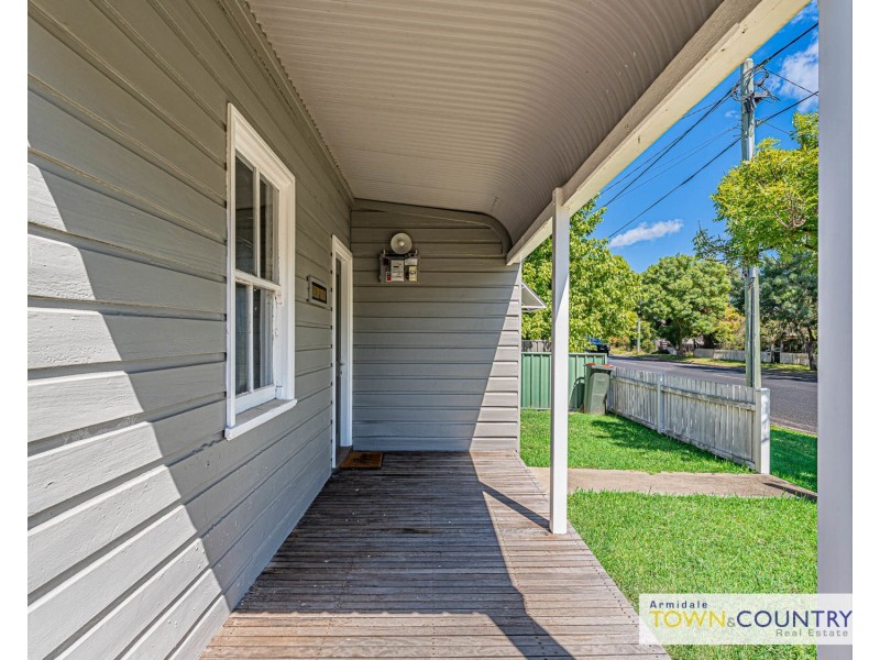 272 Dumaresq Street, Armidale NSW 2350