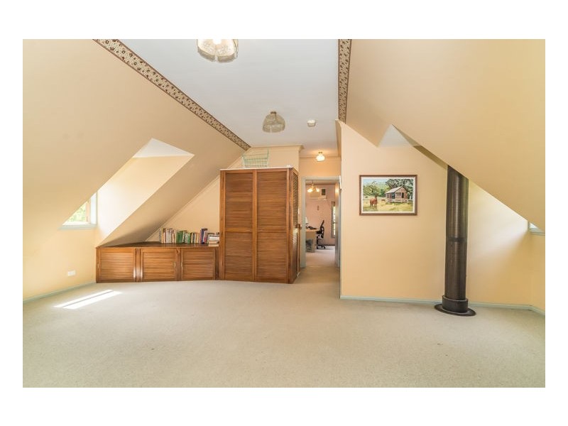 5 Highlands Road, Armidale NSW 2350