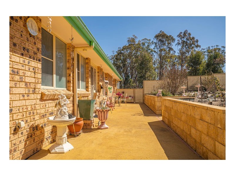33 Middle Farm Road, Armidale NSW 2350