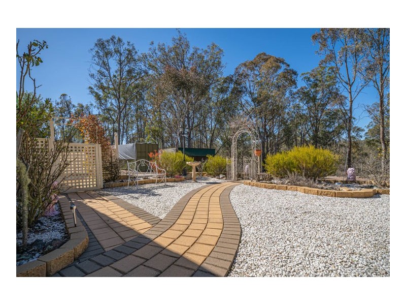 33 Middle Farm Road, Armidale NSW 2350