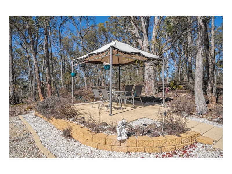 33 Middle Farm Road, Armidale NSW 2350