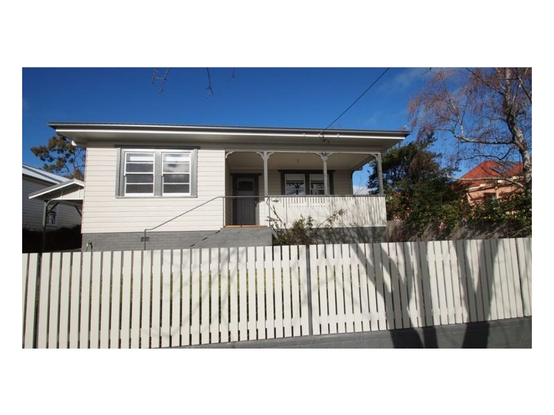 104 Brown Street, Armidale NSW 2350