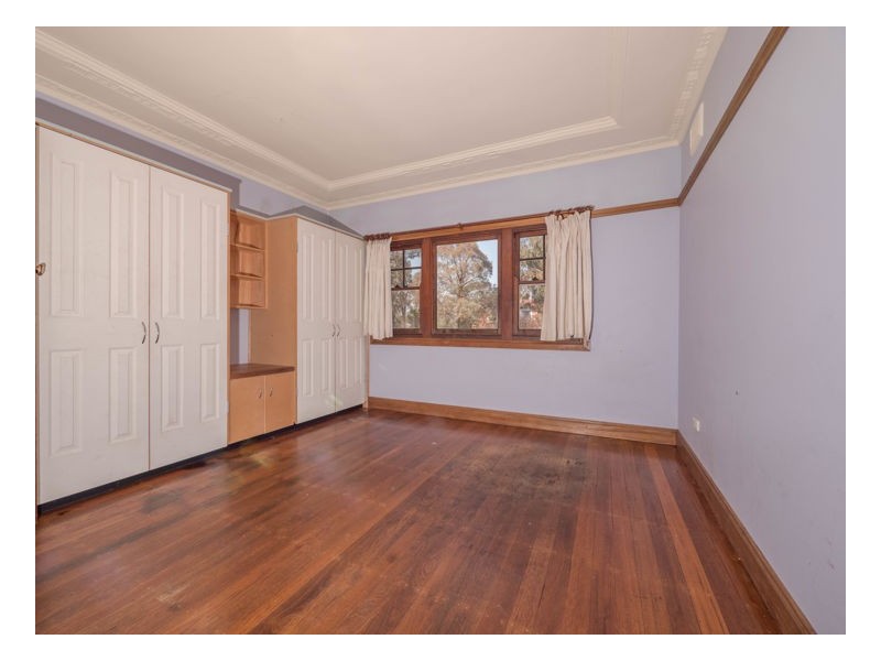 12 Samuelson Crescent, Armidale NSW 2350