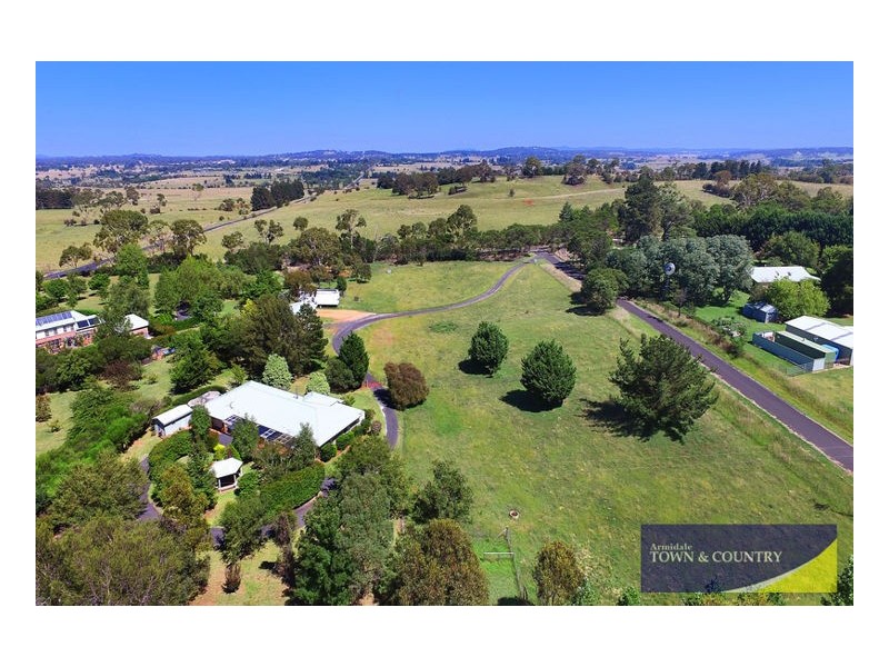 4 Westview Road,, Armidale NSW 2350