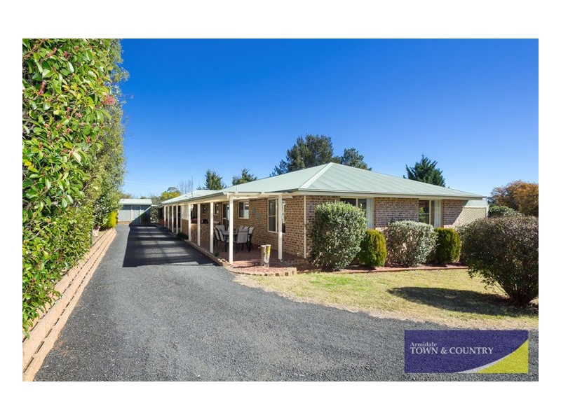 4 Westview Road,, Armidale NSW 2350