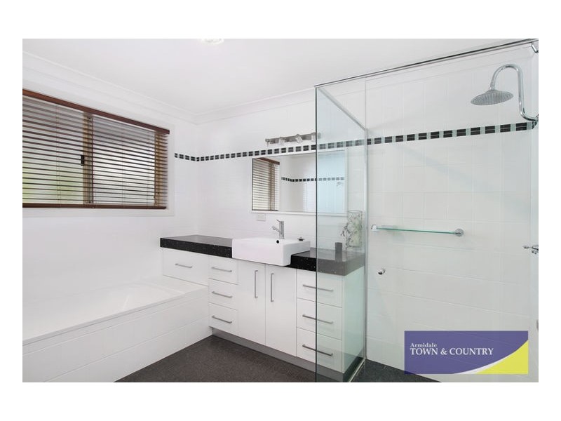 4 Westview Road,, Armidale NSW 2350