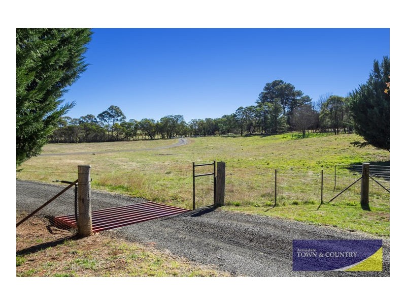 4 Westview Road,, Armidale NSW 2350