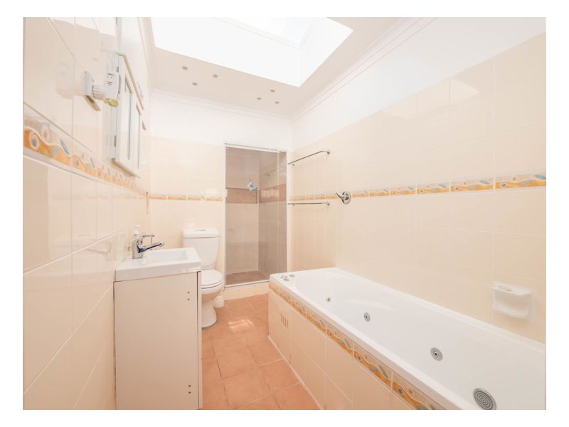 20 McIntosh Crescent, Armidale NSW 2350