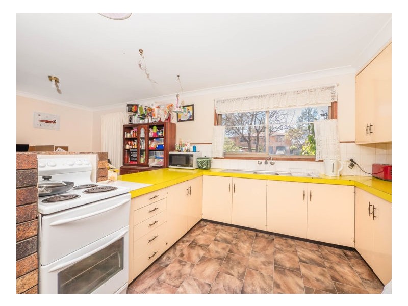 20 Freeman Crescent, Armidale NSW 2350