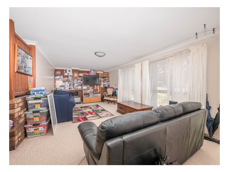 20 Freeman Crescent, Armidale NSW 2350
