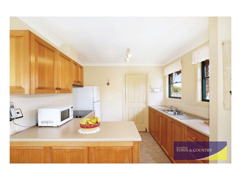 2/77 Beardy Street, Armidale NSW 2350