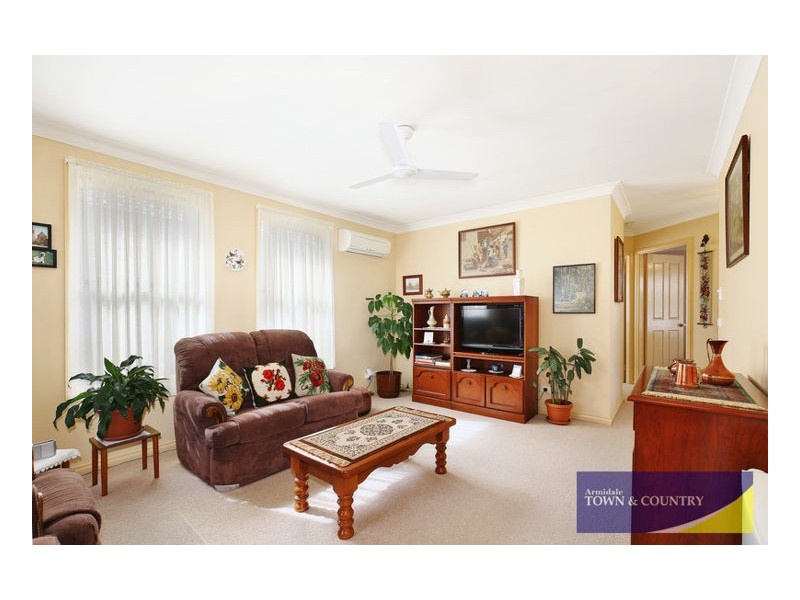 2/77 Beardy Street, Armidale NSW 2350