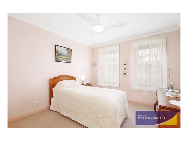2/77 Beardy Street, Armidale NSW 2350
