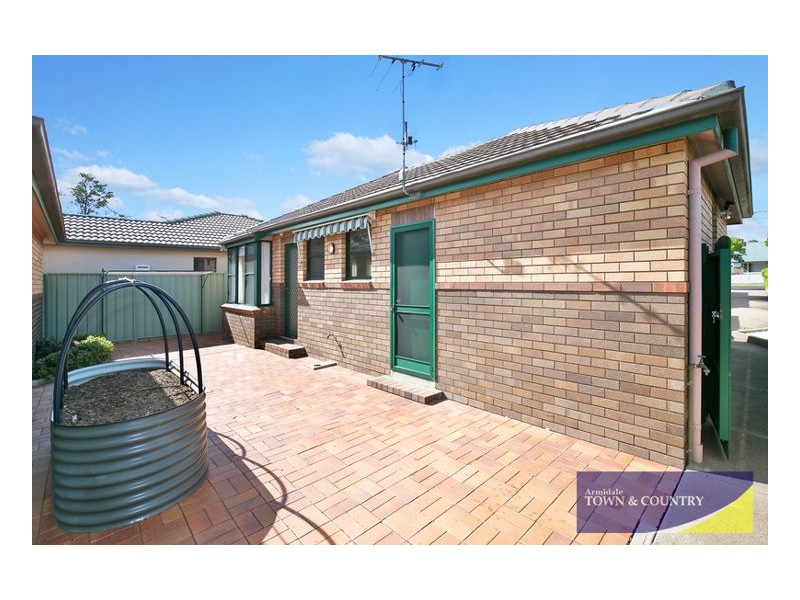 2/77 Beardy Street, Armidale NSW 2350