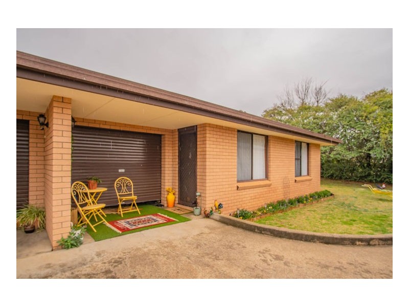 7 Duval Street, Armidale NSW 2350