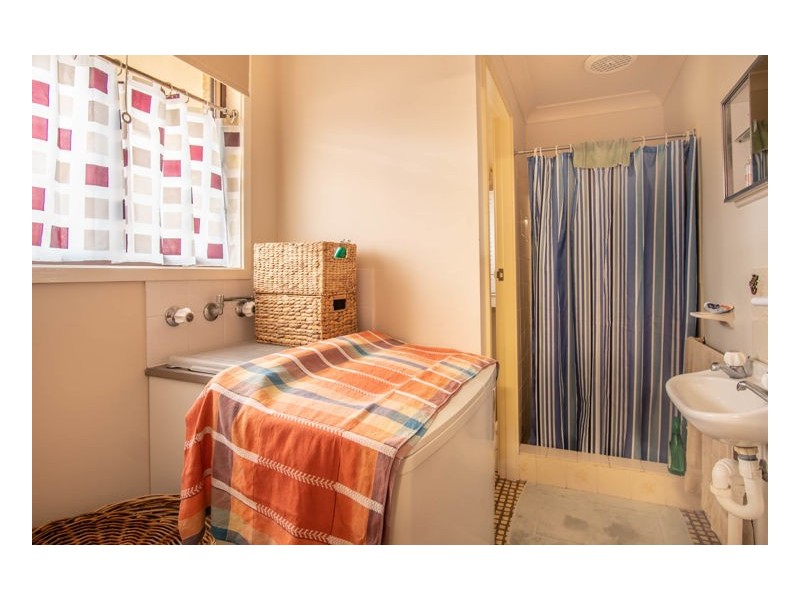 7 Duval Street, Armidale NSW 2350