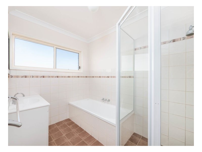 1 Yellowtail Court, Armidale NSW 2350