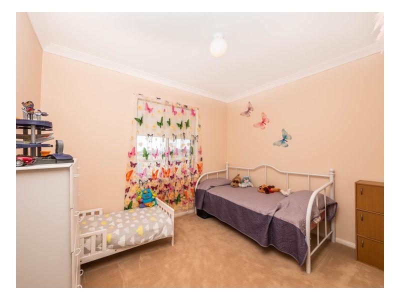 1 Yellowtail Court, Armidale NSW 2350