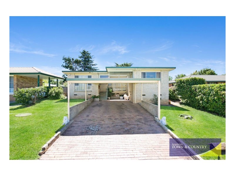 14 Kennedy Street, Armidale NSW 2350