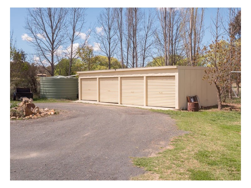 15 Moffatt Road, Armidale NSW 2350