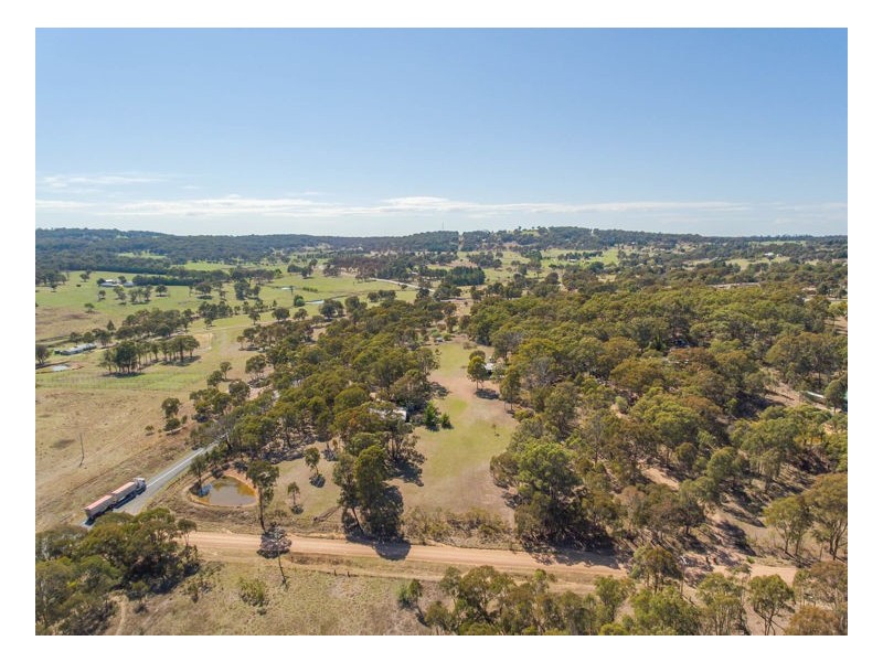 1239 Bundarra Road, Armidale NSW 2350