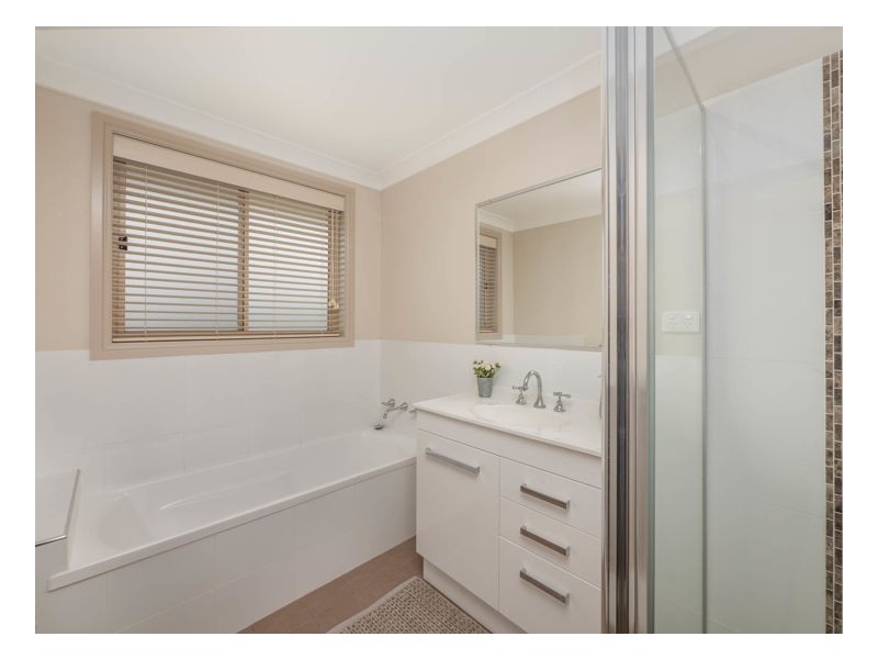 21 Netherton Park Avenue, Armidale NSW 2350