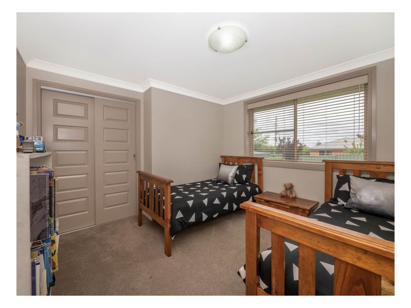 21 Netherton Park Avenue, Armidale NSW 2350