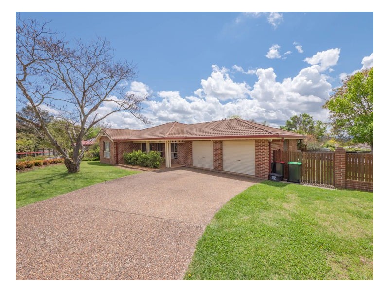 2 Kilkenny Close, Armidale NSW 2350