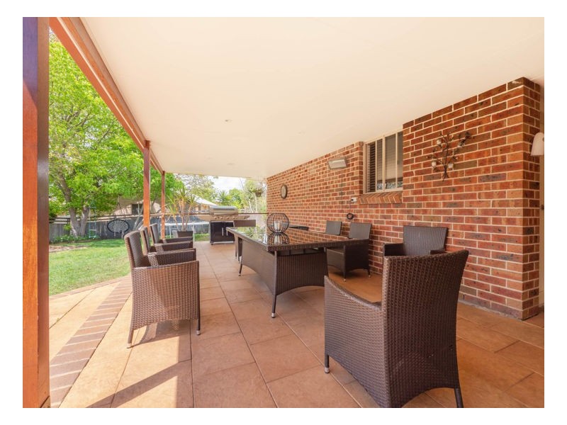 2 Kilkenny Close, Armidale NSW 2350