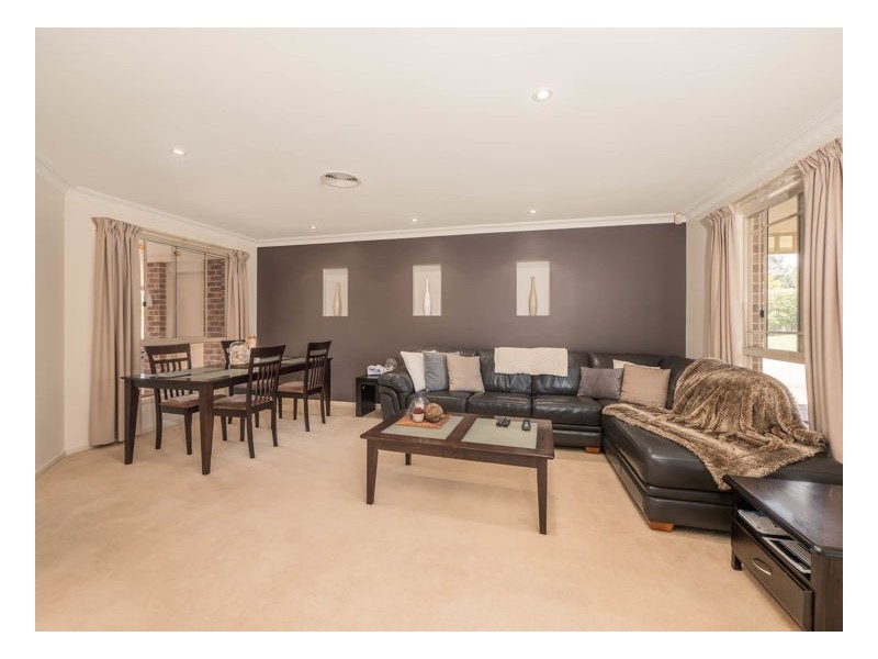 2 Kilkenny Close, Armidale NSW 2350