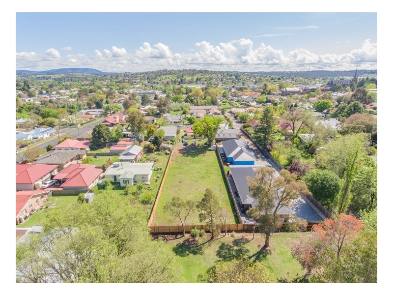 156a Brown Street, Armidale NSW 2350