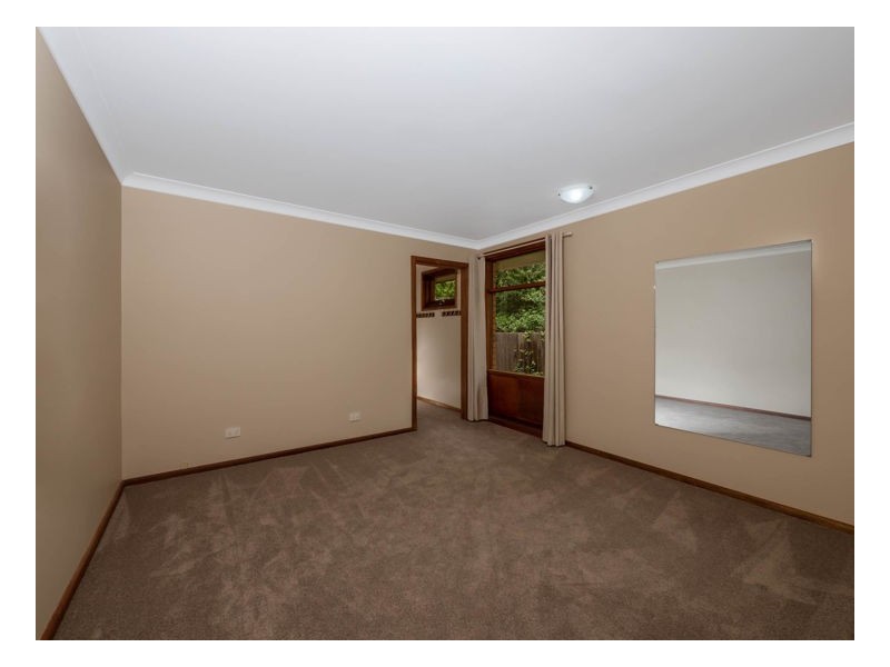 8 Catherine St, Armidale NSW 2350