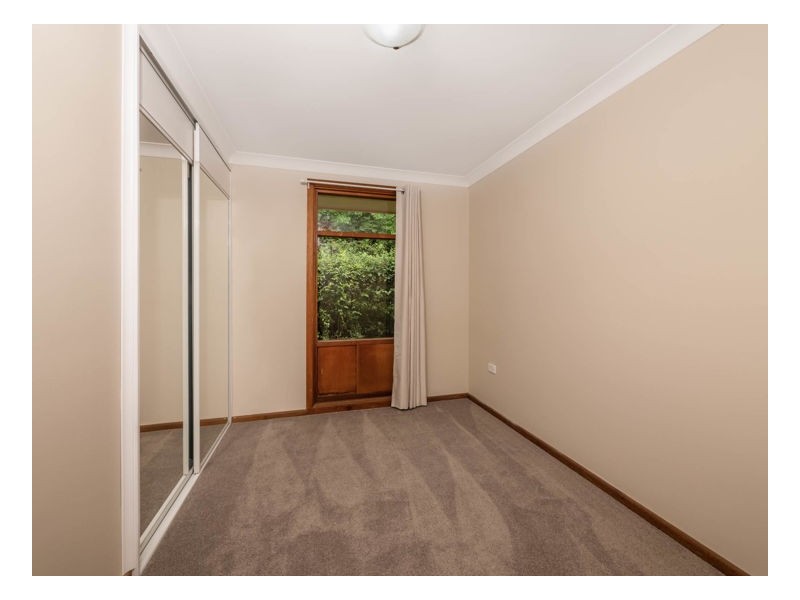 8 Catherine St, Armidale NSW 2350