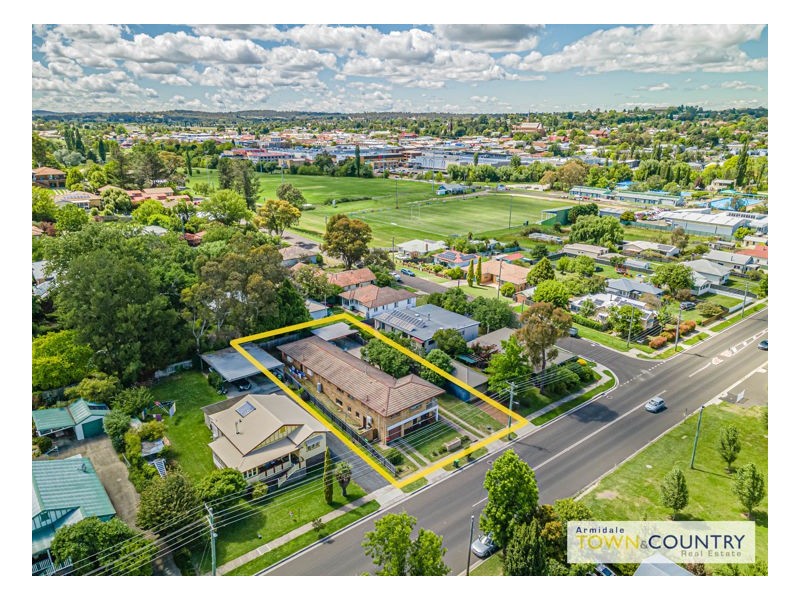 73 Markham Street, Armidale NSW 2350