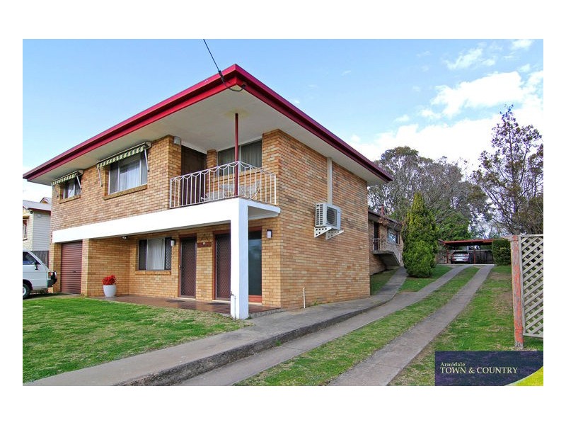 73 Markham Street, Armidale NSW 2350