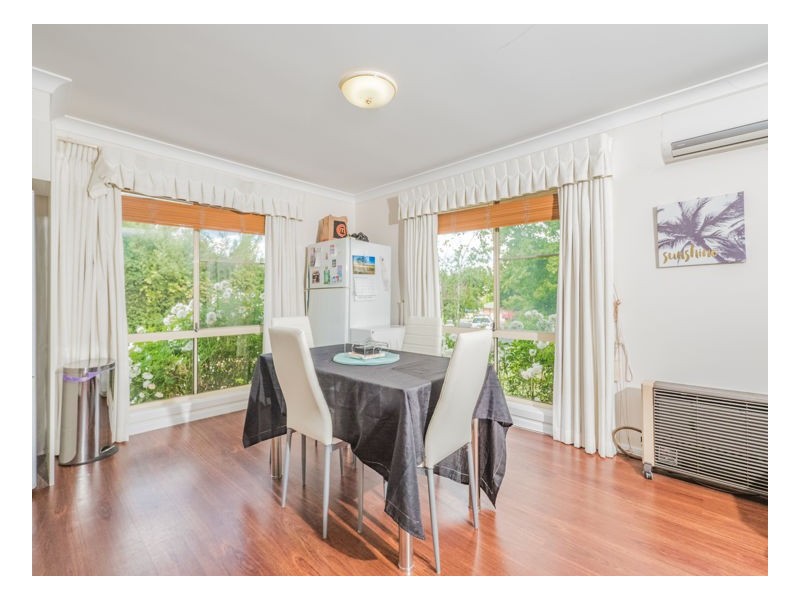 16 Erin Court, Armidale NSW 2350