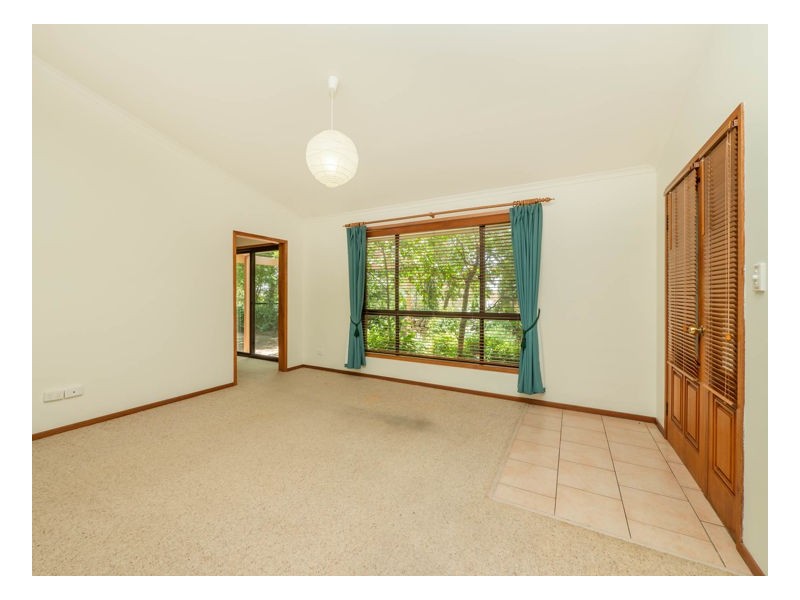 7 Nathaniel Pidgeon Drive, Armidale NSW 2350