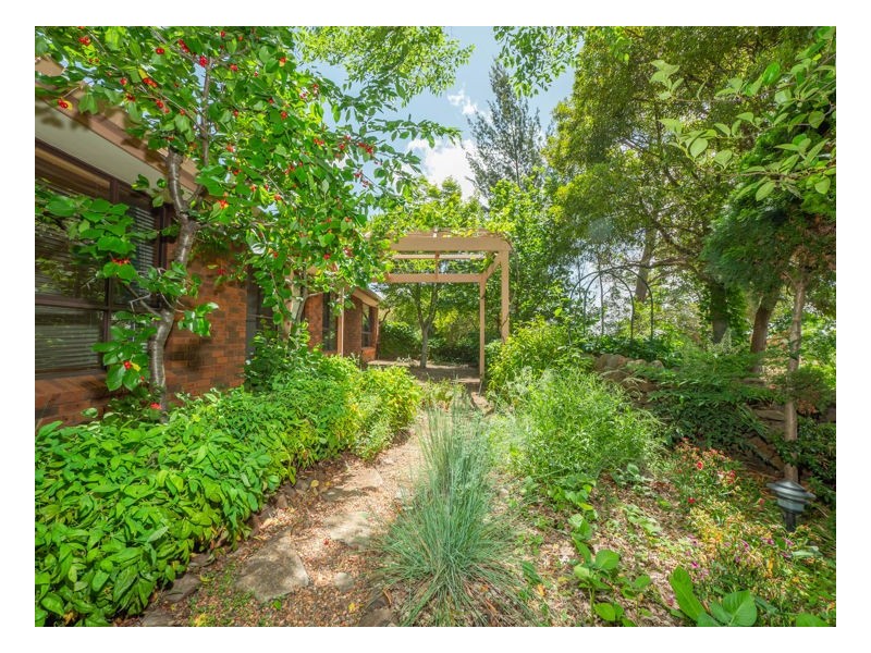 7 Nathaniel Pidgeon Drive, Armidale NSW 2350