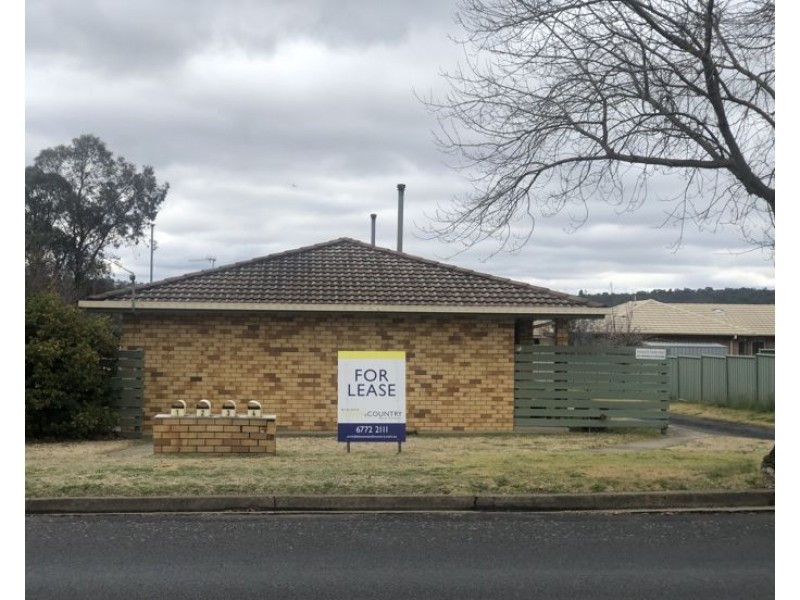 2/73 Dumaresq Street, Armidale NSW 2350