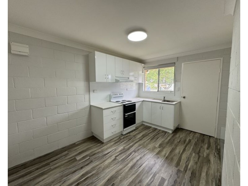 2/73 Dumaresq Street, Armidale NSW 2350