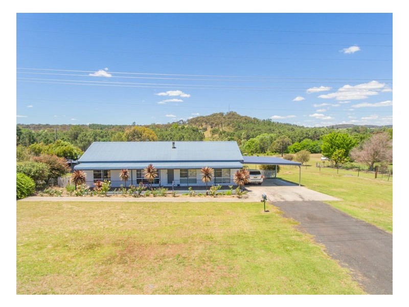 45 John Street, Uralla NSW 2358