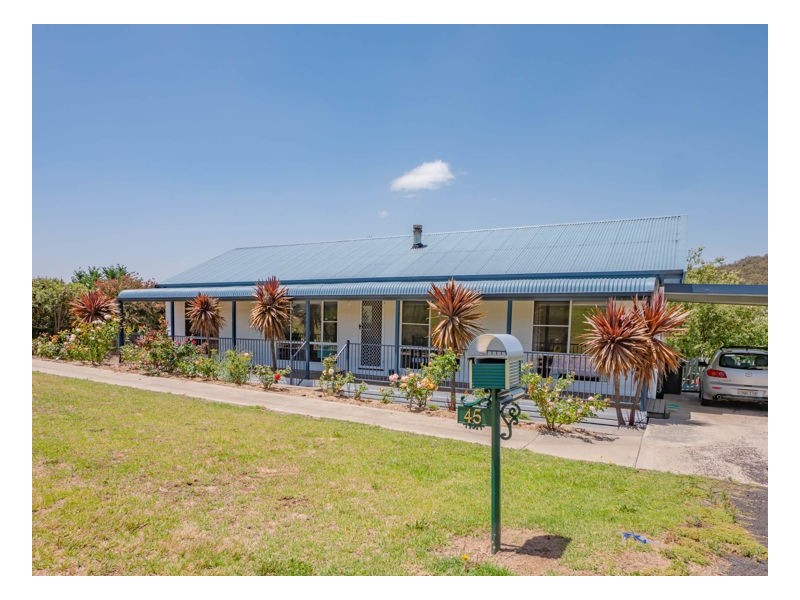 45 John Street, Uralla NSW 2358