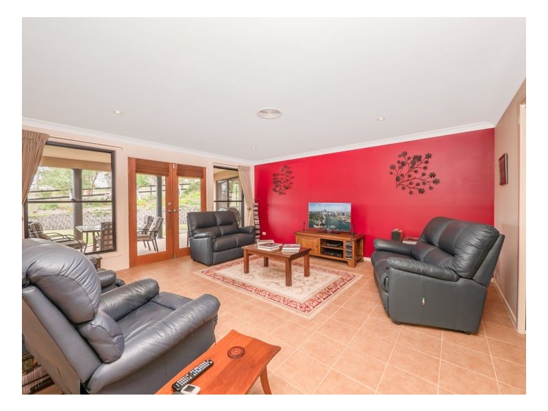 27 Norris Drive, Armidale NSW 2350