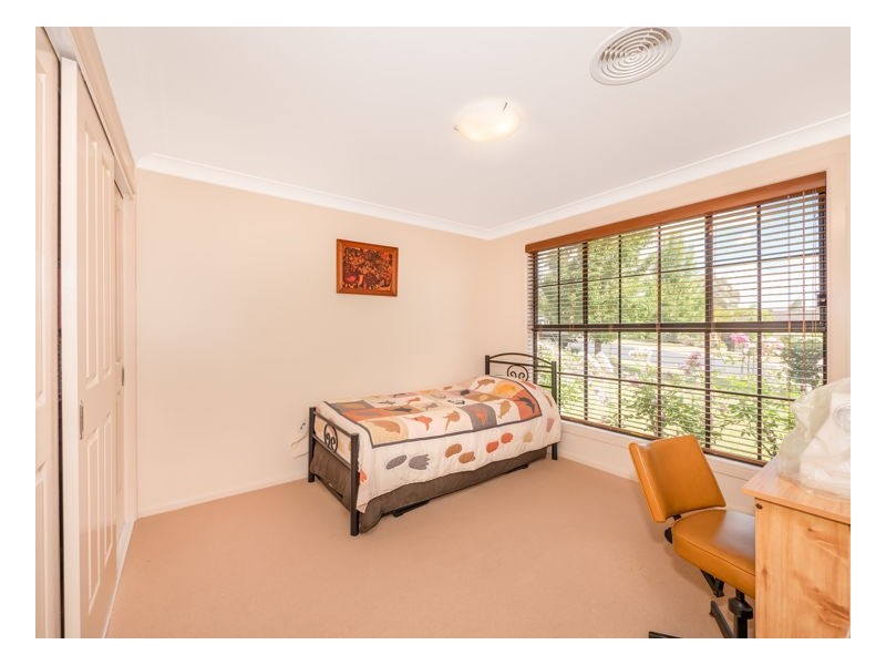 27 Norris Drive, Armidale NSW 2350