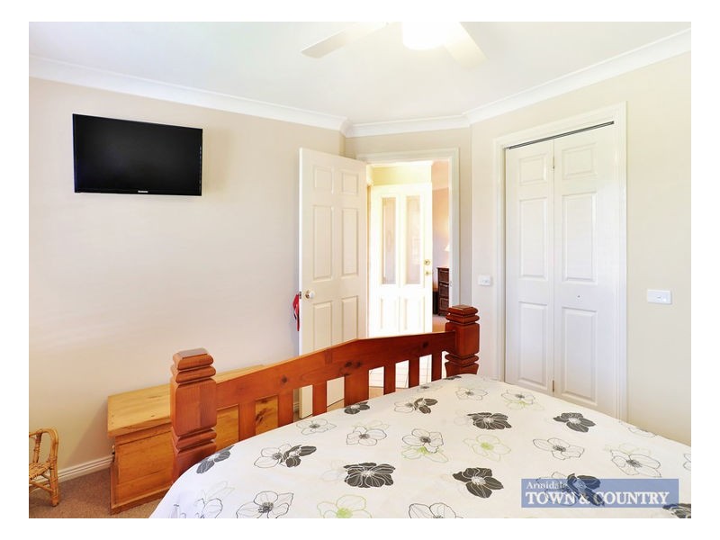 17 MacDonald Drive, Armidale NSW 2350